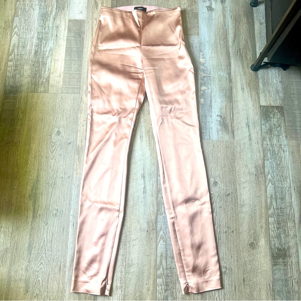 THEORY Skinny Leg Satin Pants in Chalk Pink, size 0